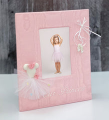 Monogrammed tutu frame