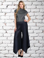 Pleated pants