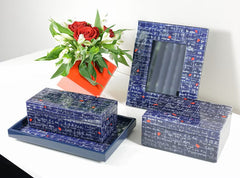 Love wall lacquered accessories