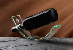 Crystal wine cradle
